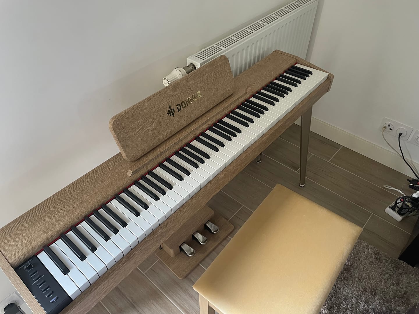 Customer photo review of Donner DDP-60 Piano numérique