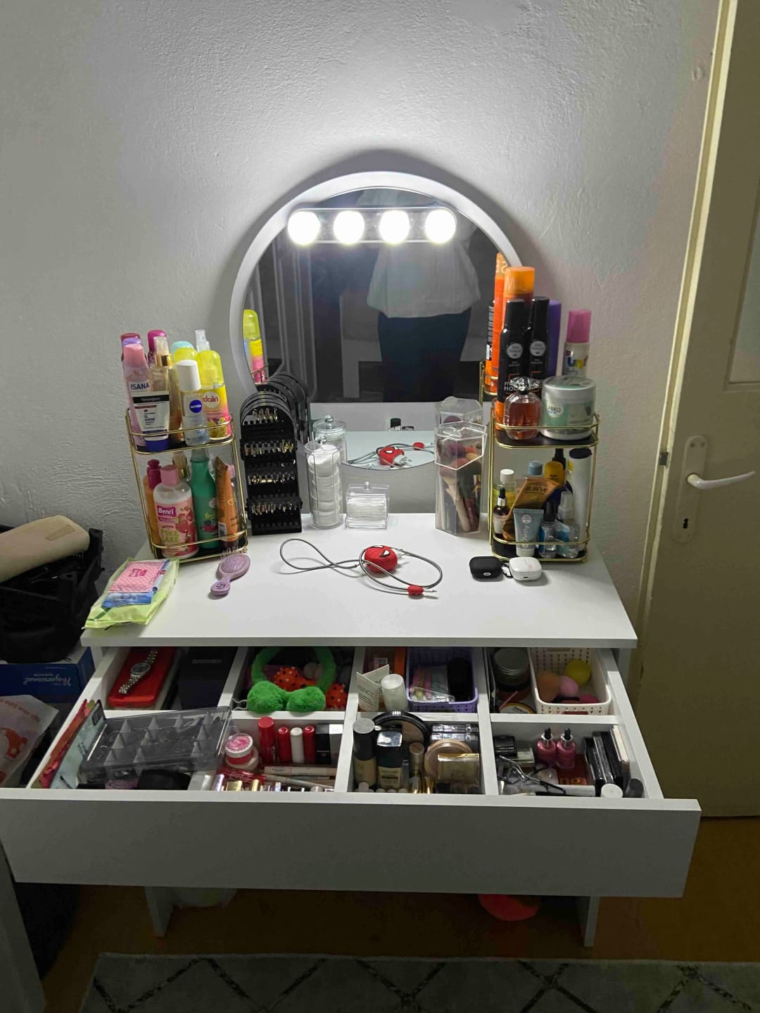 Customer photo review of Rani BJ104 Makyaj Tuvalet Masası Tek Çekmeceli Takı Düzenleyici Beyaz