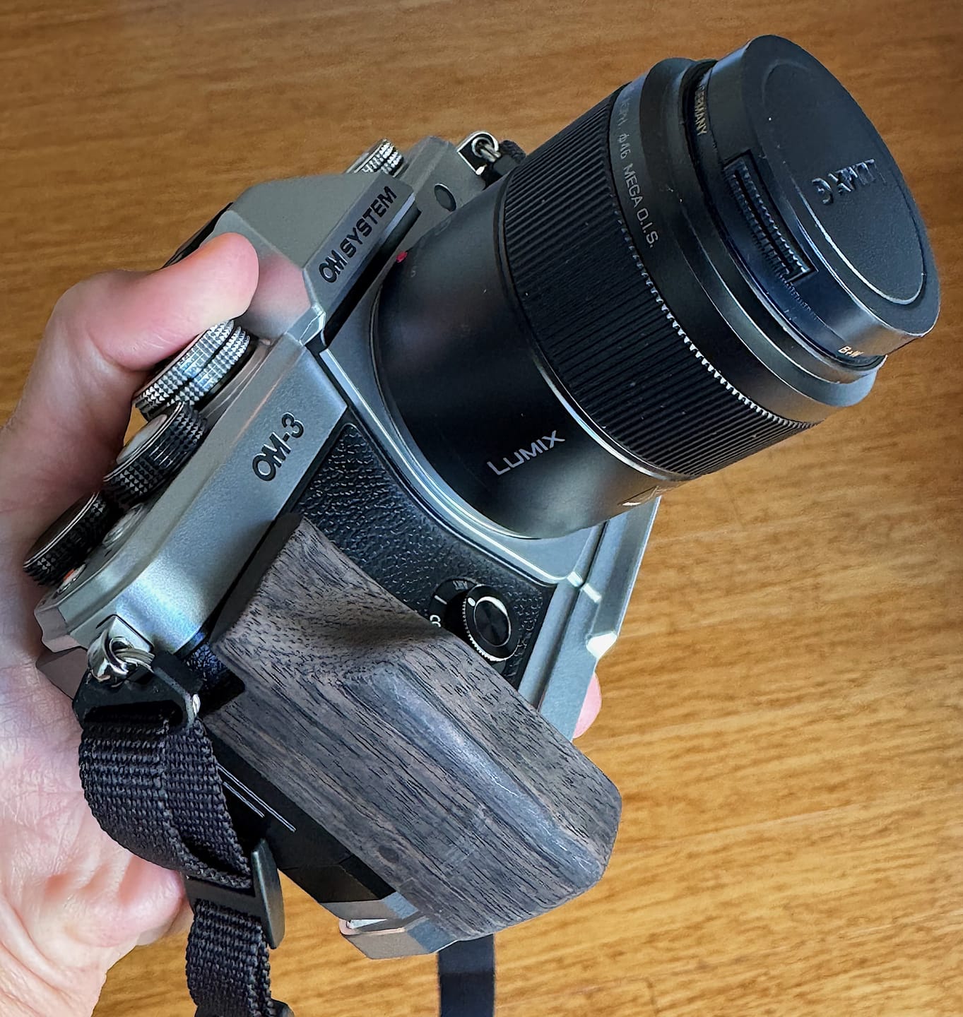 Customer photo review of Olympus OM3 Grip Wood MS Design