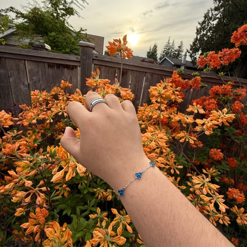 Customer photo review of OCEAN CLOVER BRACELET