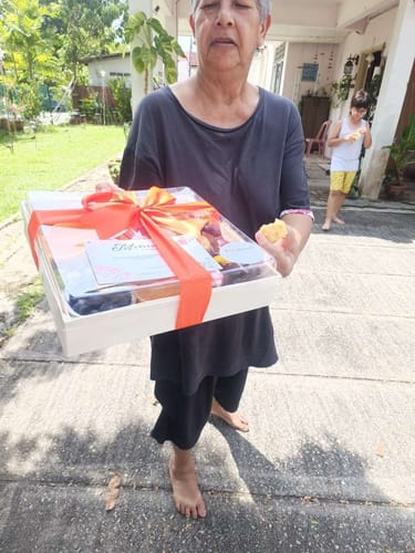 Customer photo review of Abu Bakar Gold Cheese Fruit Grazing Platter [Malaysia]
