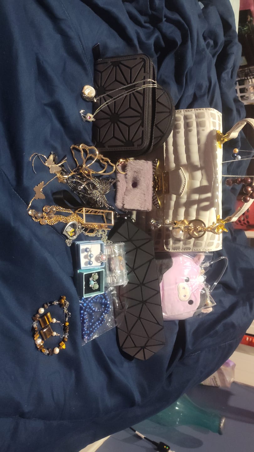 Customer photo review of DezLin Scoops Free USA Shipping 1,000+ Variations