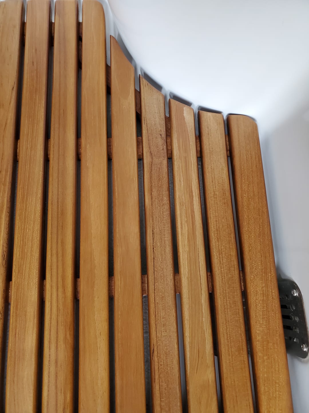 Customer photo review of Interstate 19/19X/SE Teak Shower Mat