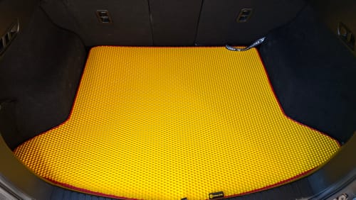 Customer photo review of Kofferraumwanne nach Maß