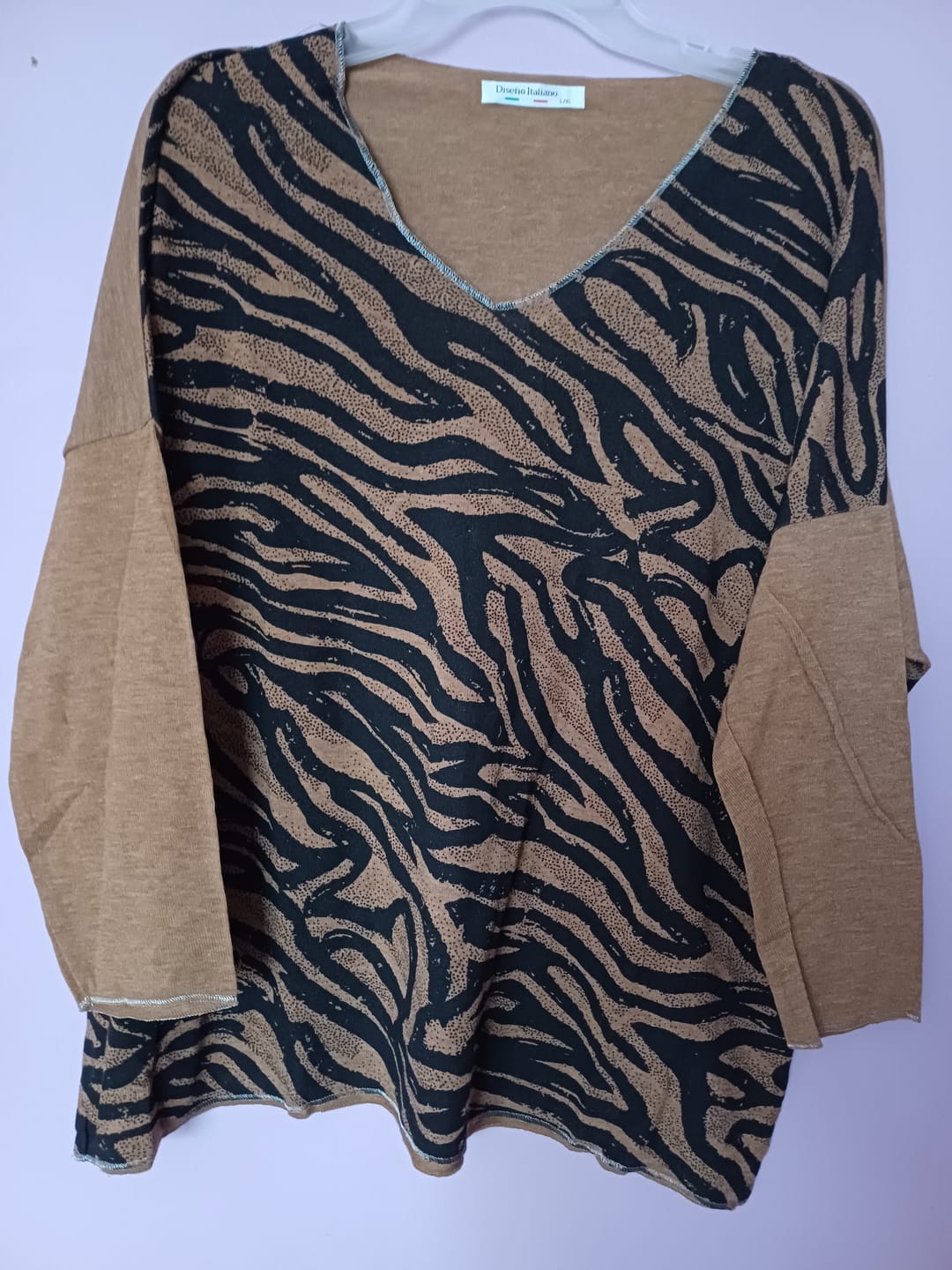 Customer photo review of Polera Diseño Italiano Cebra