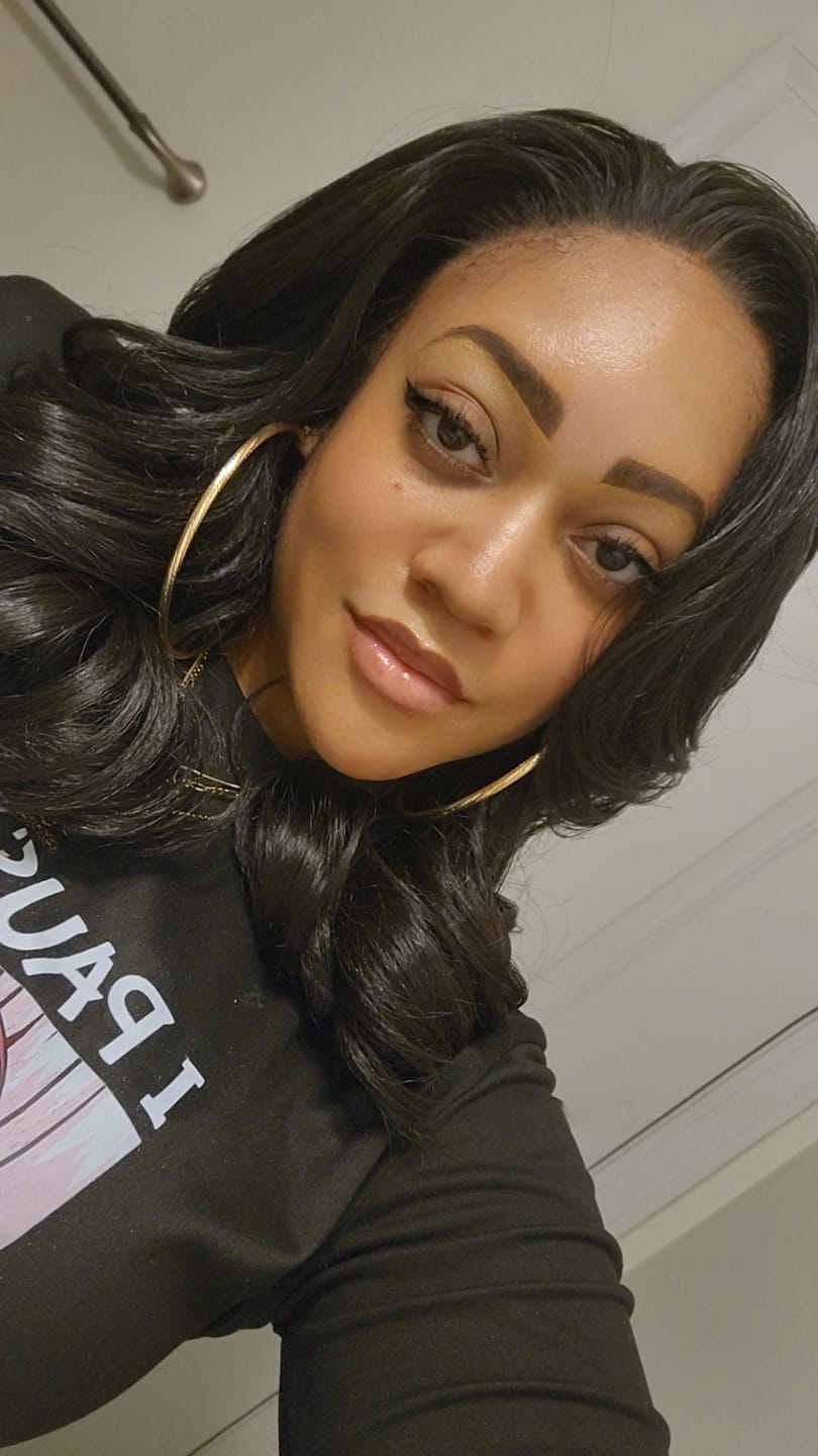 Customer photo review of Sensationnel Cloud 9 What Lace Swiss 13X6 HD Lace Front Wig - GLENNA