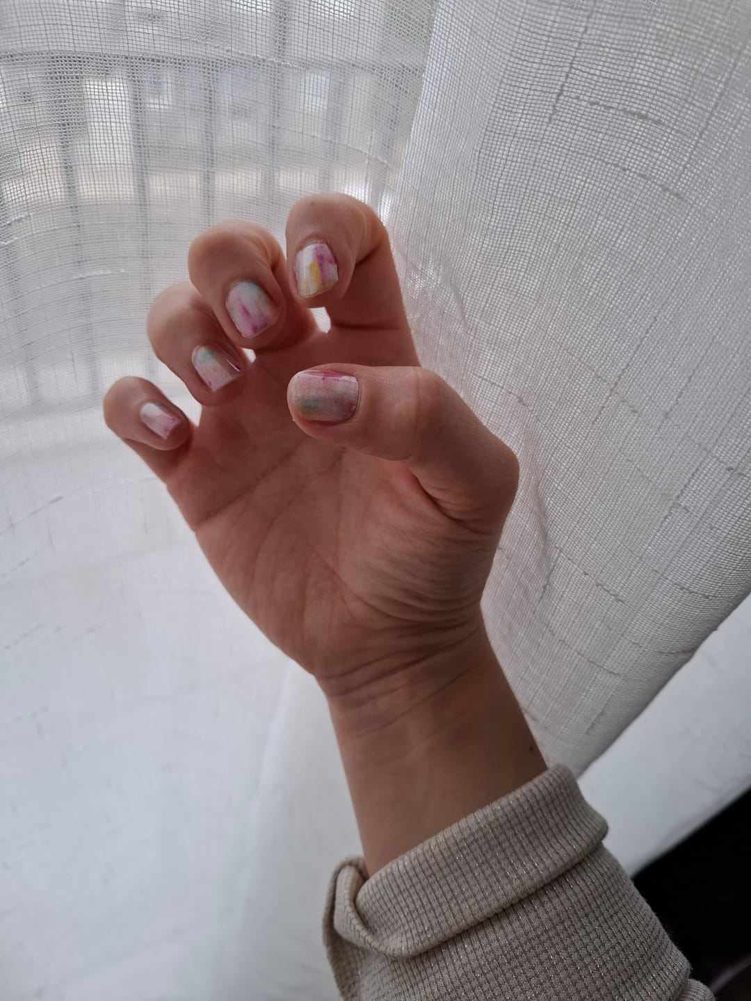 Customer photo review of Turmalina Sandía | Stickers de Esmalte