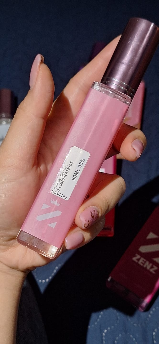 Customer photo review of Perfume Tendencia D LIMPERATRICE zenz