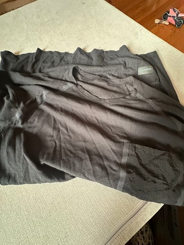 Customer photo review of DRAFT 40: Women's Activewear Secondhand Wholesale