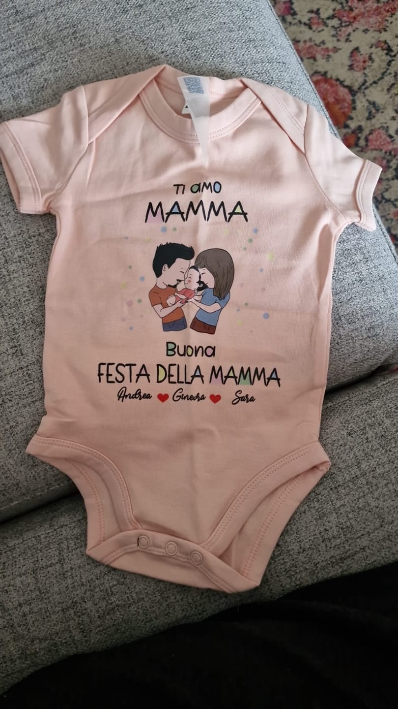 Customer photo review of Festa della mamma - Body personalizzato per neonato per la Festa della Mamma e del Papà