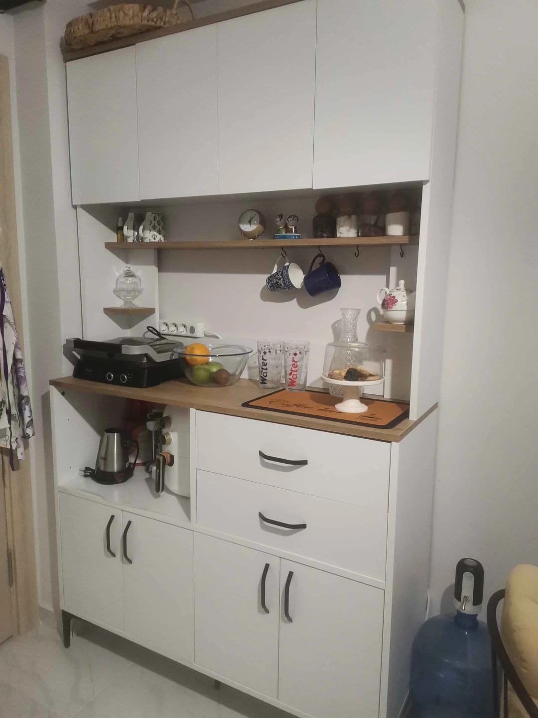 Customer photo review of Rani JE179 Çok Amaçlı Dolap 8 Kapaklı 2 Çekmeceli Kiler Mutfak Dolabı Beyaz - Sepet Ceviz