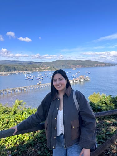 Customer photo review of Chaqueta Cuello Cotele Brown