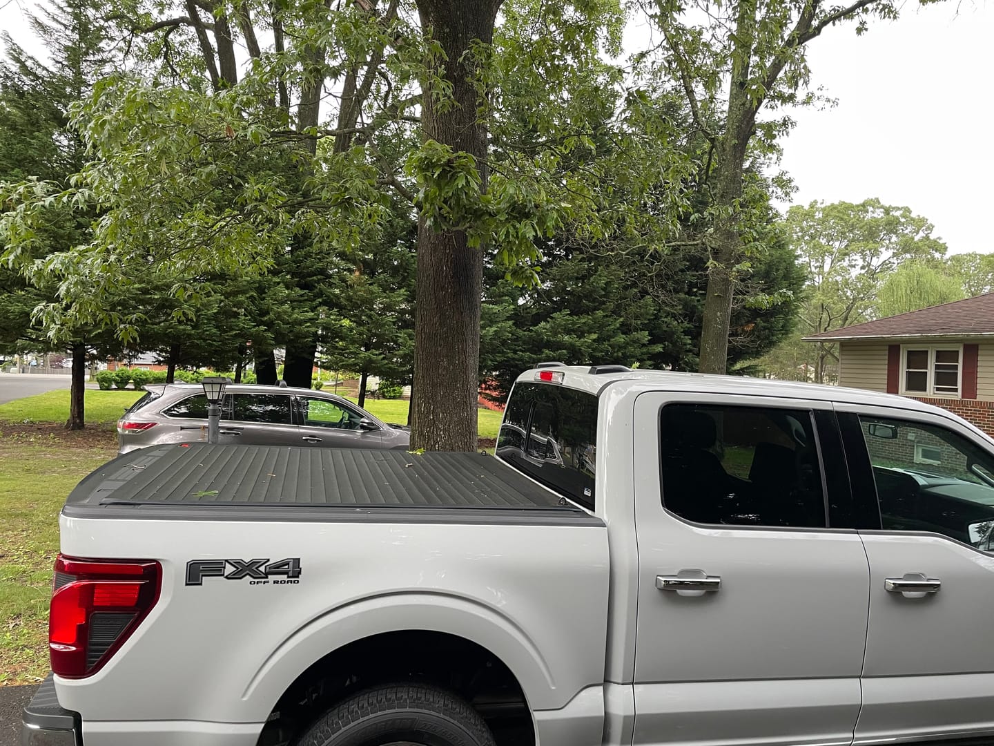 Customer photo review of Rough Country 50221550 Hard Roll Up Bed Cover | 5'7" Bed | Ford F-150 (15-26)/F-150 Lightning (22-26)