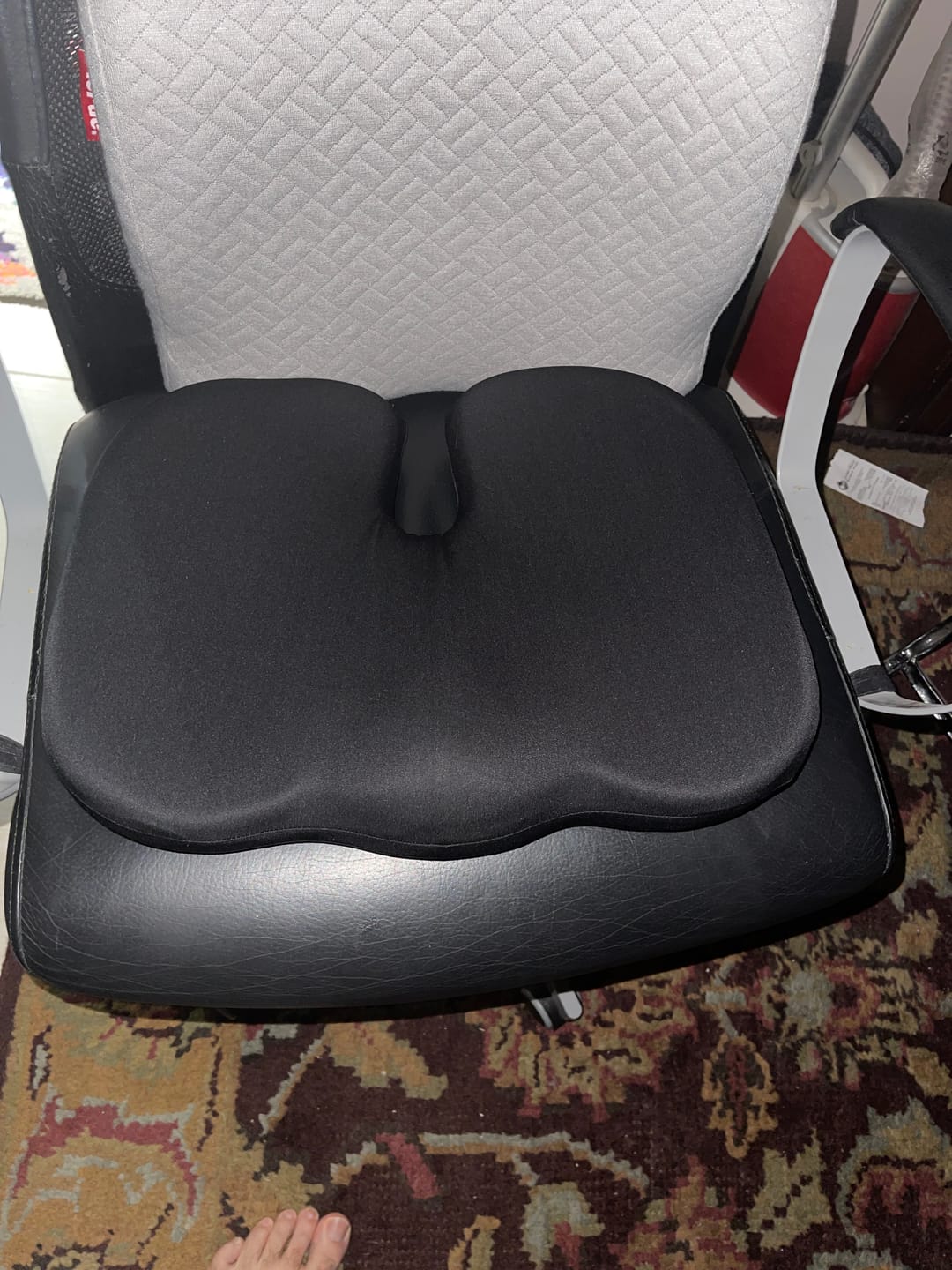 Customer photo review of Rab- Memory Foam Portable Tailbone Cushion