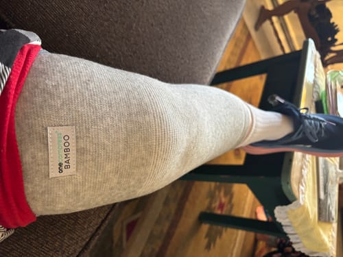 Customer photo review of Premium Bamboo Knee Sleeve (Single)