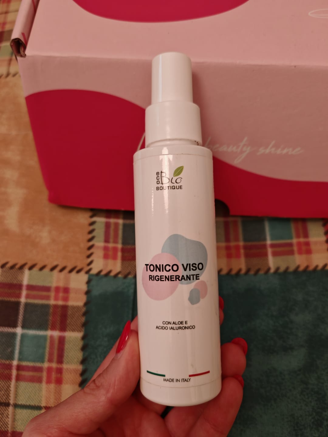 Customer photo review of Tonico Viso Rigenerante