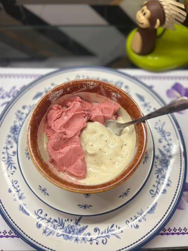 Customer photo review of BOLD WHEY MOUSSE DE MORANGO (900g)