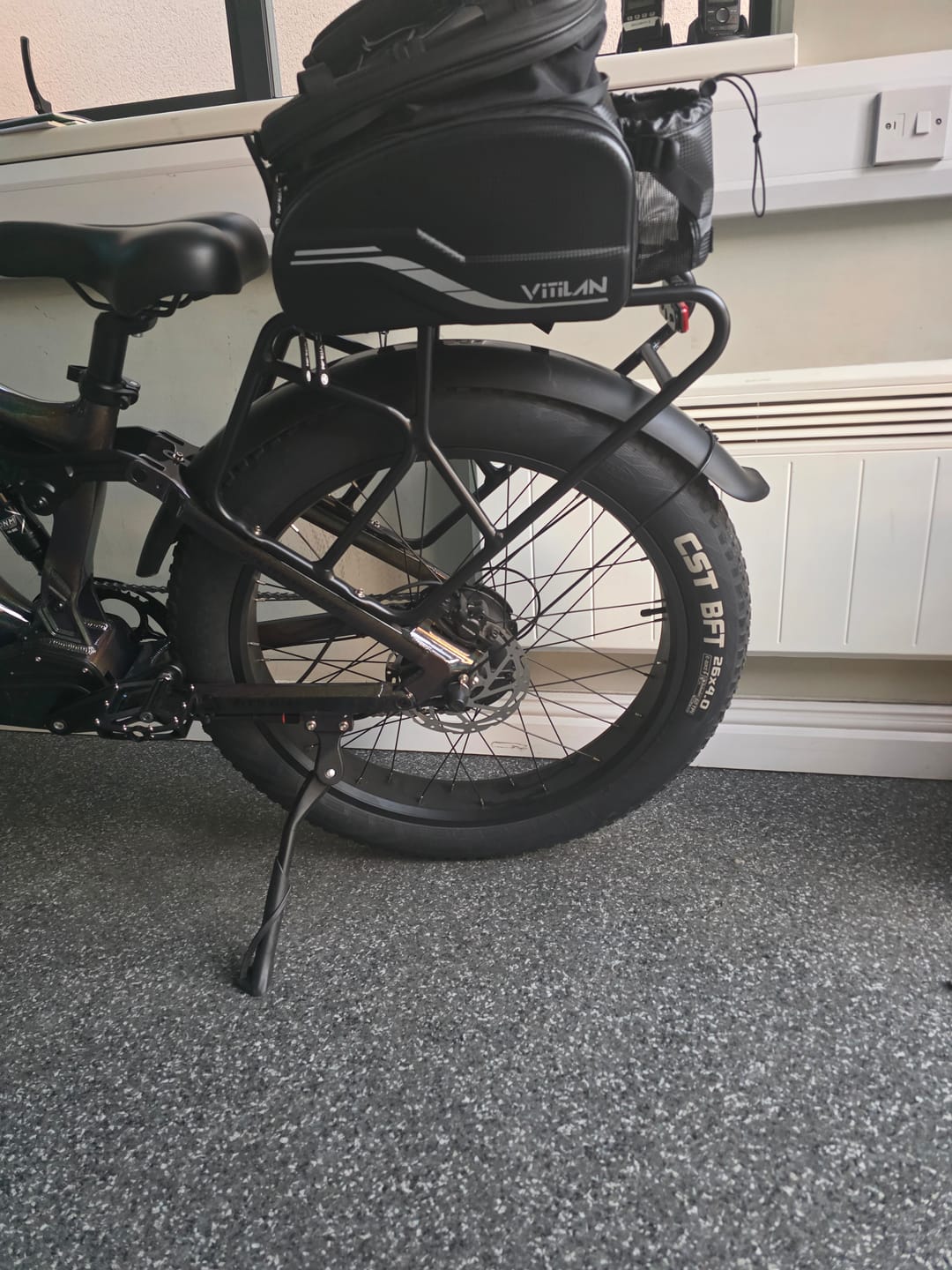 Customer photo review of Rear Rack + Rear Tail Light (for T7)