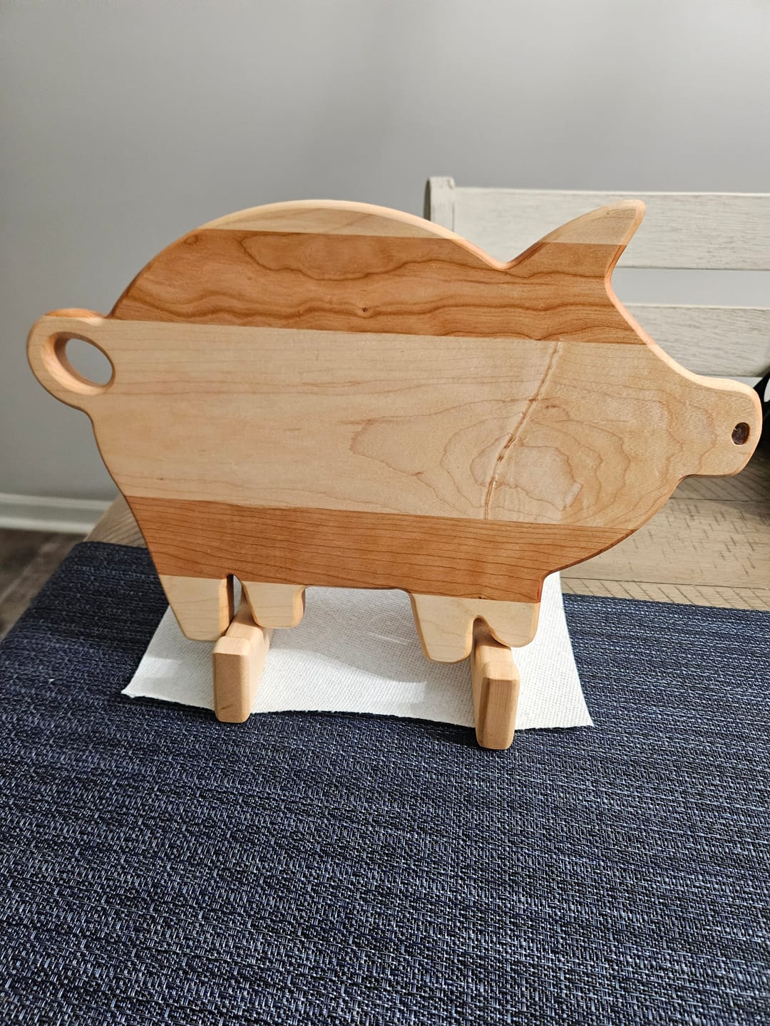 Customer photo review of 15.9x10.5" Pig Shaped Serving Board Acrylic Router Template