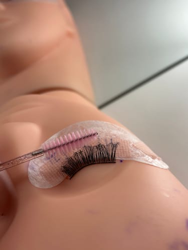 Customer photo review of Wispy Lash Kit