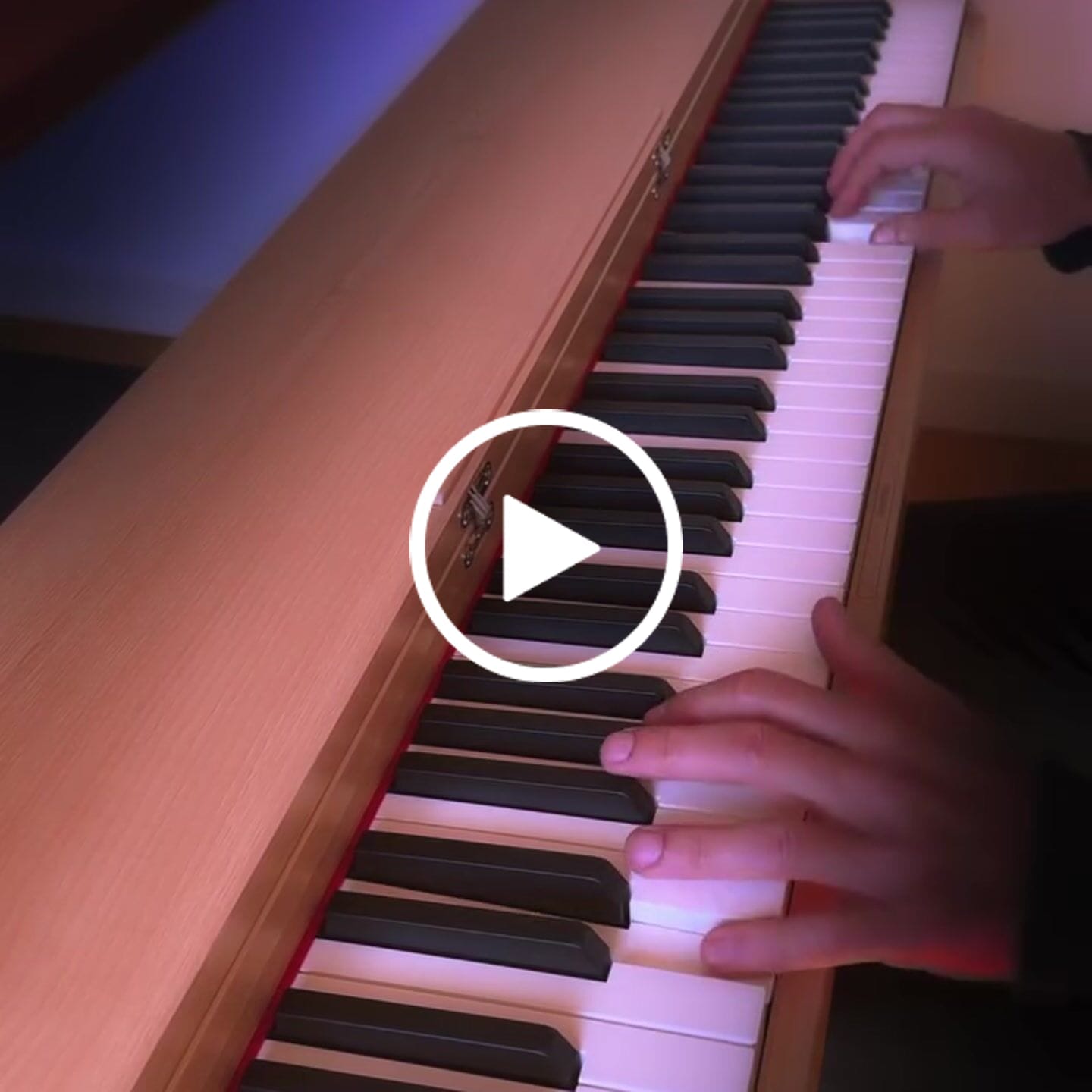 Customer video review of Piano numérique domestique Donner OURA™ R300 à 88 touches