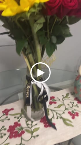 Customer video review of Sunflower and Rose Bouquet