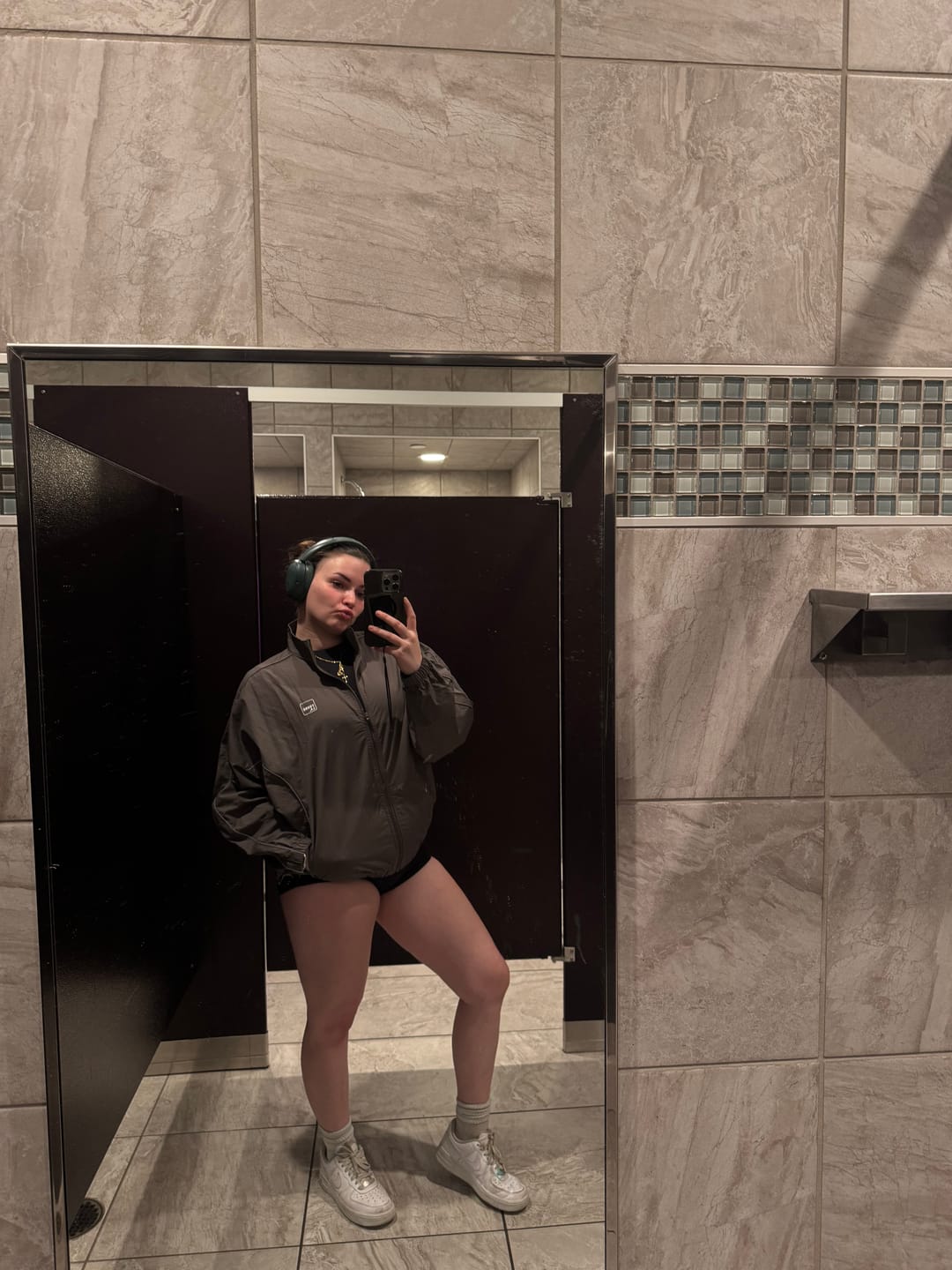 Customer photo review of W561 Flash Windbreaker