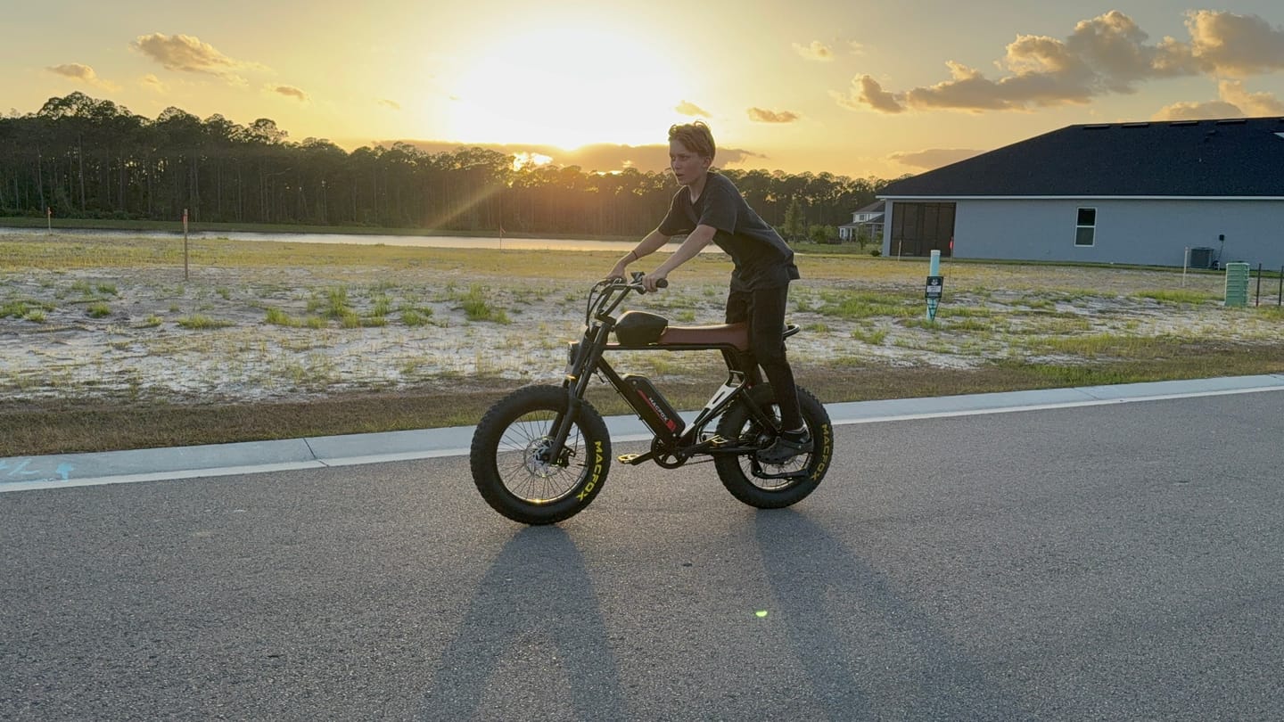 Customer photo review of Macfox E-bike Storage Bag