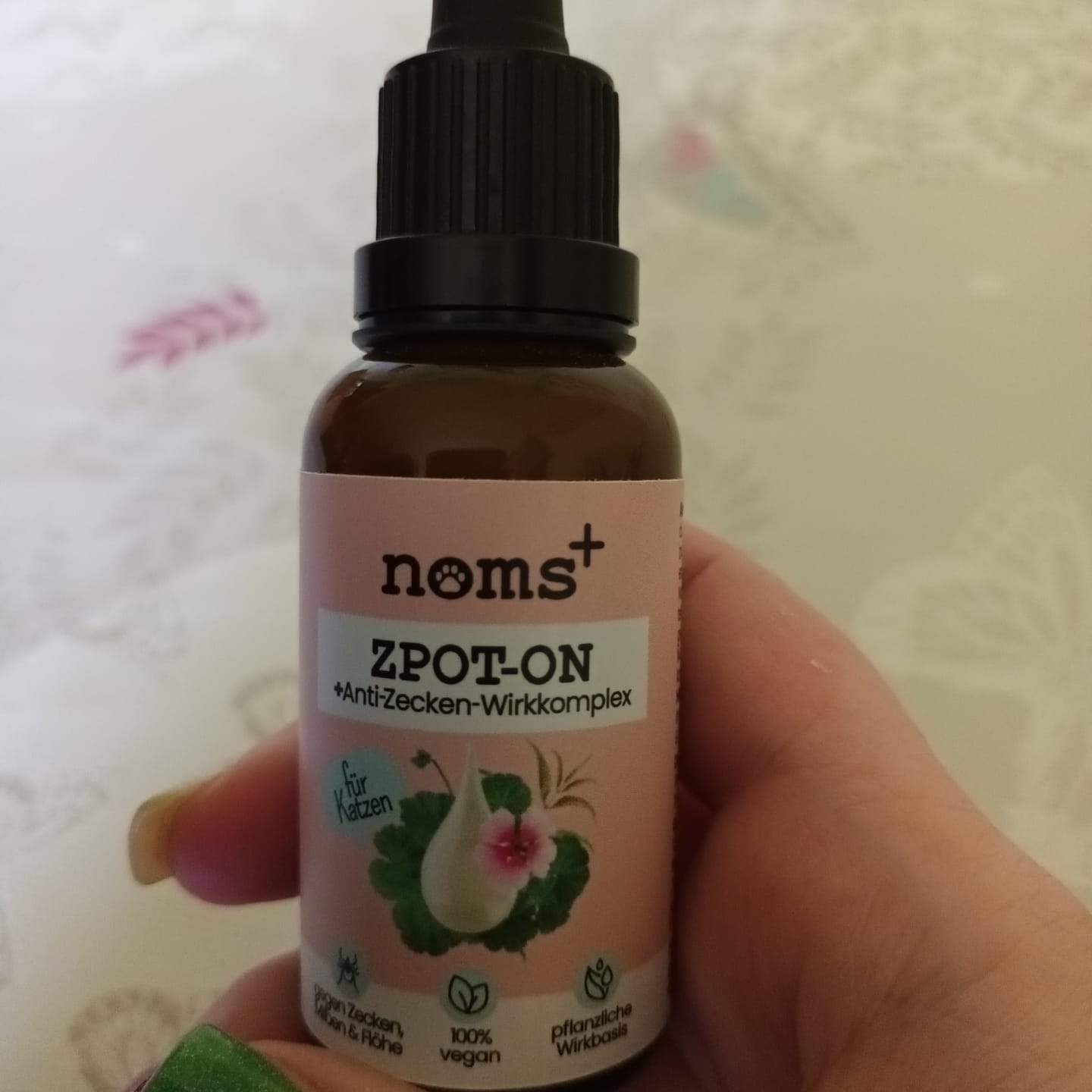 Customer photo review of Zpot-on für Katzen gegen Zecken, Flöhe, Milben & Mücken [Jahresvorrat]