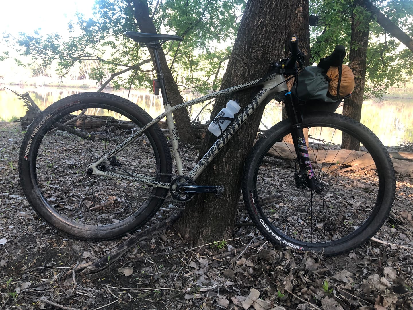 Customer photo review of Cheetah Frame Keeper