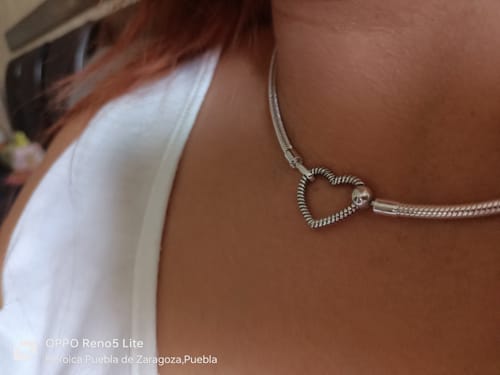 Customer photo review of COLLAR CORAZON MOMENTS PARA CHARMS PANDORA 925 + KIT DE REGALO