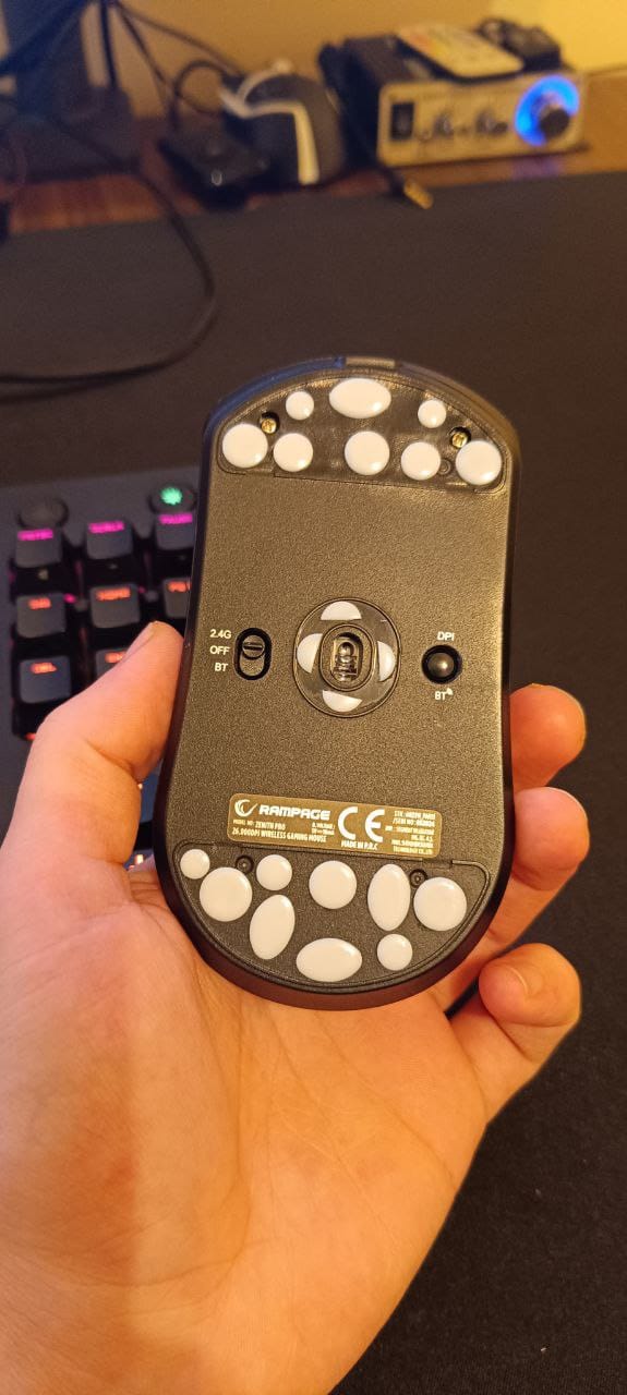 Customer photo review of Universal Hoverpad V3 Mouse Skate