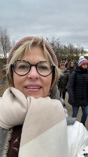 Customer photo review of 310 - Eyeshadow Kiwi