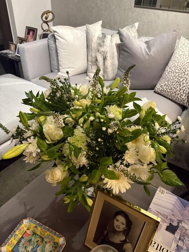 Customer photo review of Elegant White Bouquet