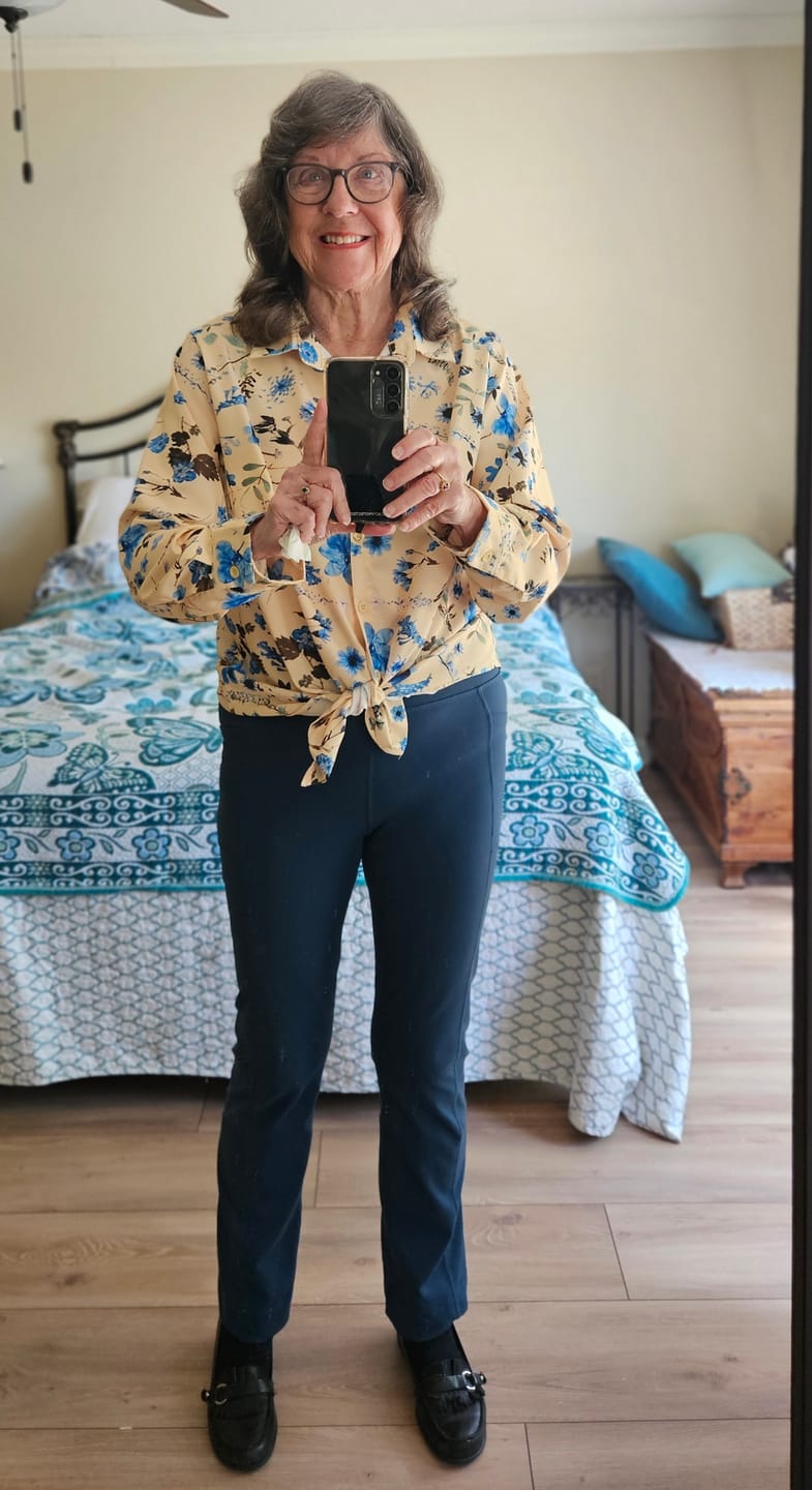 Customer photo review of Romantic Nature Print Loose Blouse