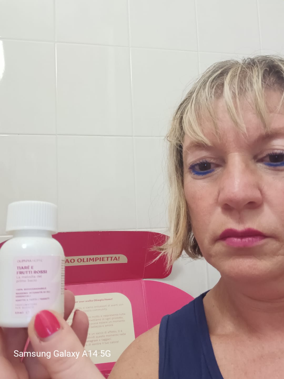 Customer photo review of Tiarè & Frutti Rossi - La Melodia del Primo Bacio