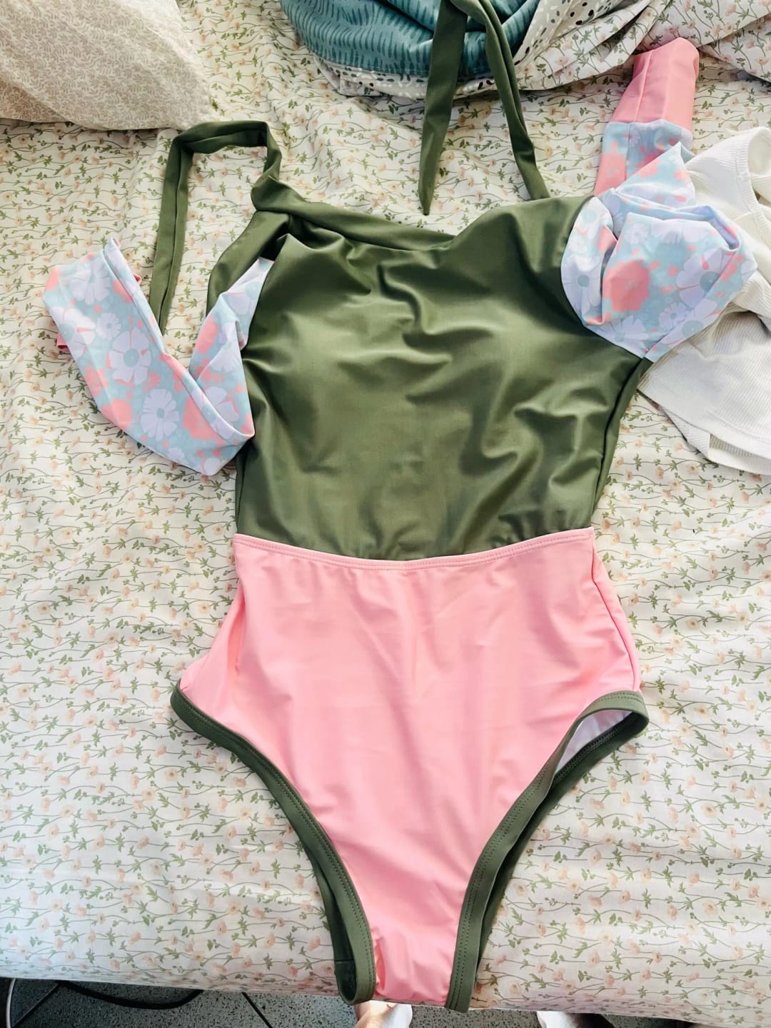 Customer photo review of Maillot de Bain Manche Longue Femme
