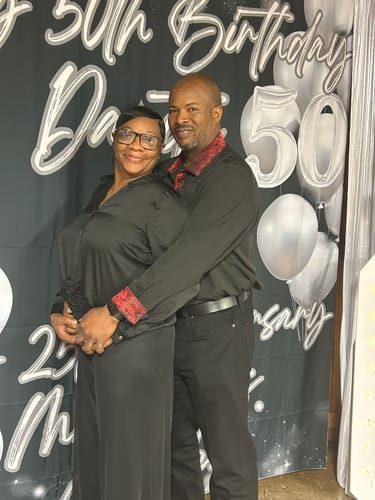 Customer photo review of Barry.wang Black Red Splicing Men's Business Shirt