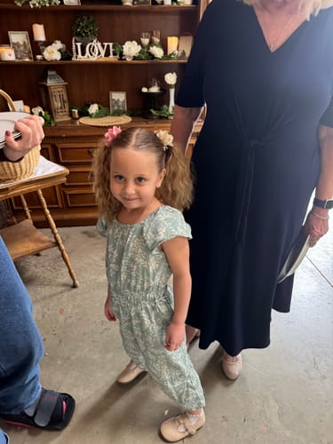 Customer photo review of Emery Green Flats