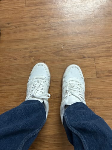 Customer photo review of ASTRID Frost White