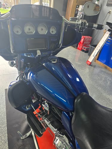 Customer photo review of HR3 Superior Blue 2016UC Batwing Front  Inner Fairing 2016 ELECTRA GLIDE ULTRA CLASSIC（FLHTCU)