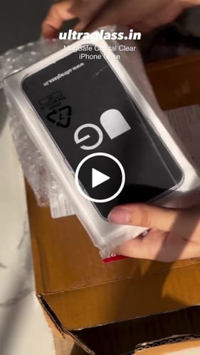 Customer video review of MagSafe Crystal Clear iPhone Case – Anti-Yellow, Sleek, and Durable