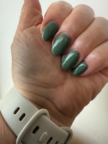 Customer photo review of Warm Olive Dipping Powder