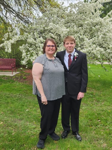Customer photo review of Barry Wang Burgundy Wine Paisley Neck Tie Pocket Square Cufflinks Set