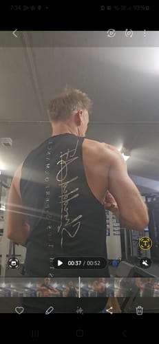 Customer photo review of Signature - Delt Muscle Tanktop - Black/Gold