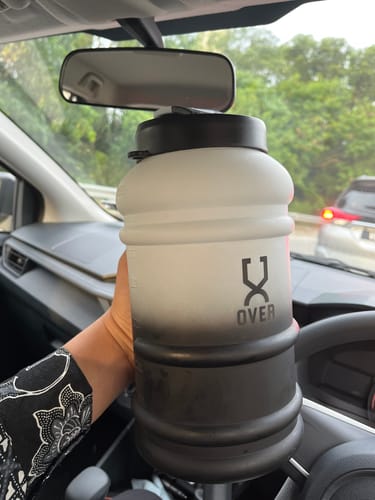 undefined review of 2.2L Oversized Bottle PRO image 1 out of 1