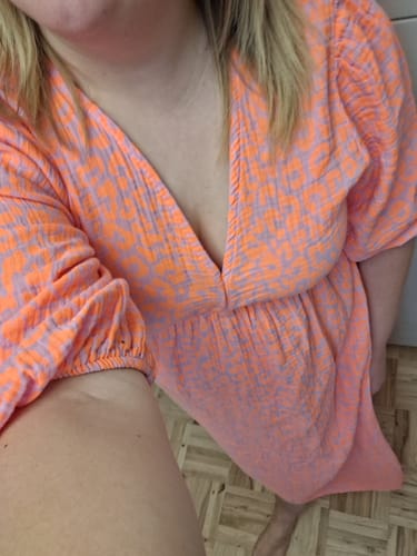 Customer photo review of Musselin Kleid rosa LEO LOVER orange