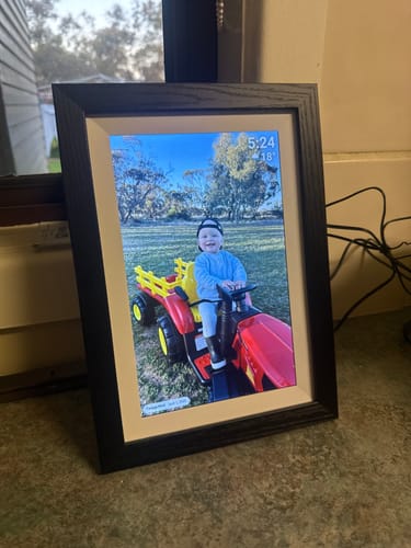 Customer photo review of Digital Photo Frame