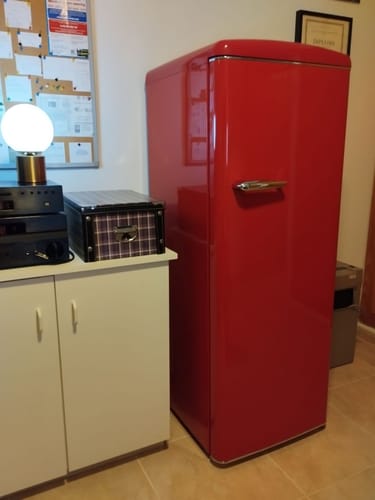 Customer photo review of Frigorífico 1 Puerta Exquisit RKS325-V-H-160E Rojo