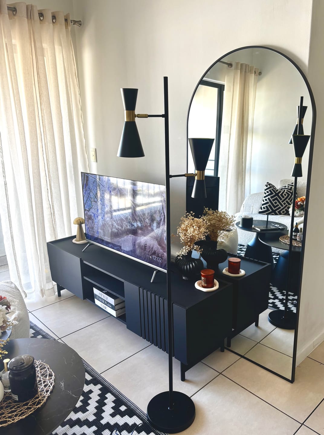 Customer photo review of Larissa Metal Floor Lamp Black
